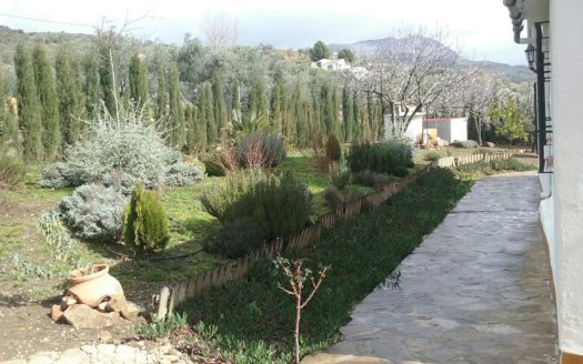 Casa en Villanueva de la Concepción