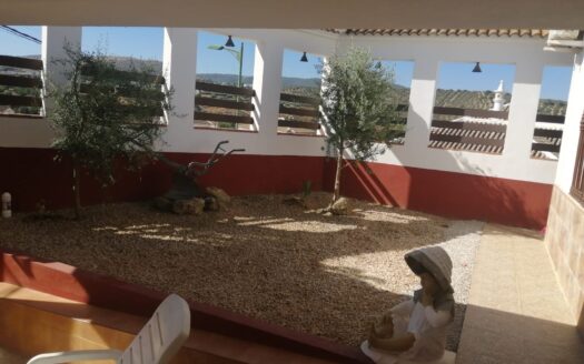 Casa en Vva. de Algaidas