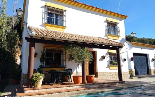 Hermosa finca