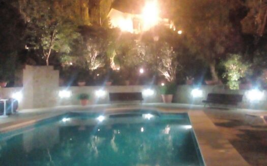 Hermosa finca