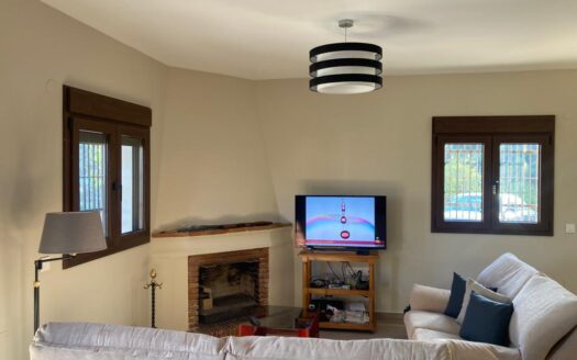 Bonita casa para alquilar en Casabermeja