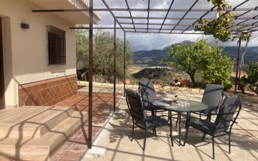 Bonita casa para alquilar en Casabermeja