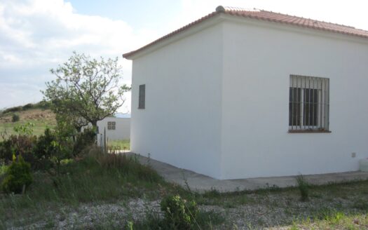Finca con casa en valle de Abdalajis