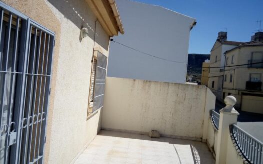 Casa en venta en el pueblo de Cuevas de San Marcos (Málaga)