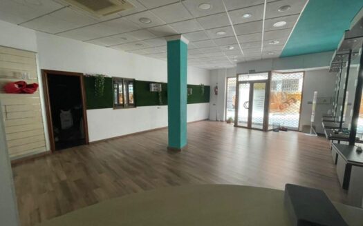 Local céntrico en venta en Antequera