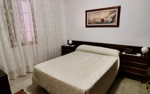 Estupenda casa en el pueblo de Cuevas Bajas (Málaga)