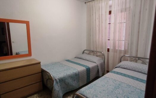 Estupenda casa en el pueblo de Cuevas Bajas (Málaga)