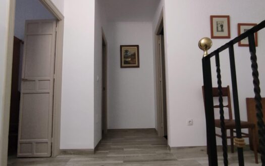 Estupenda casa en el pueblo de Cuevas Bajas (Málaga)