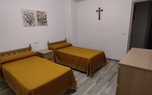 Estupenda casa en el pueblo de Cuevas Bajas (Málaga)