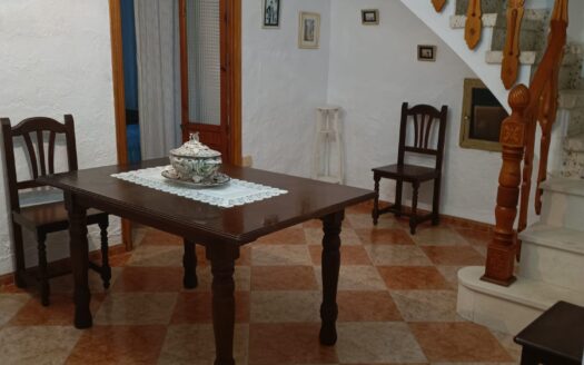 Casa en venta en Benamejí (Cordoba) a 30 min. de Antequera