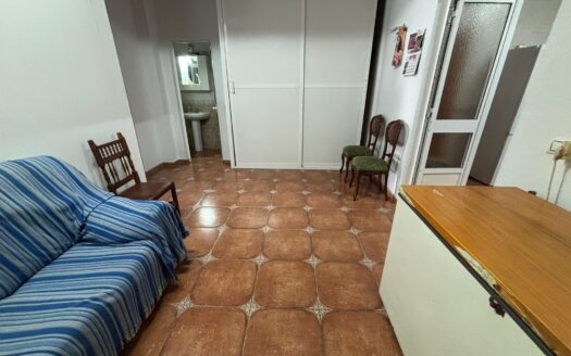 Estupenda casa en el pueblo de Cuevas Bajas (Málaga)