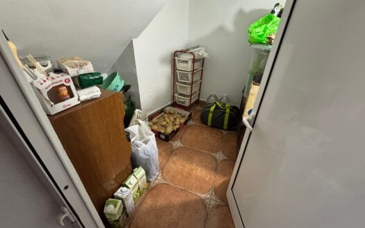 Estupenda casa en el pueblo de Cuevas Bajas (Málaga)