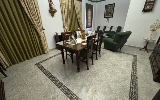 Estupenda casa en el pueblo de Cuevas Bajas (Málaga)