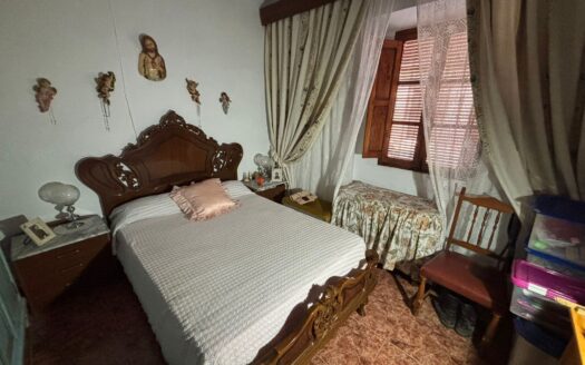 Casa en Bobadilla-Estación anejo de Antequera