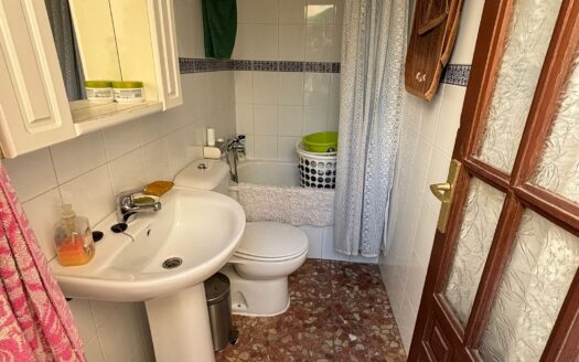 Casa en Bobadilla-Estación anejo de Antequera