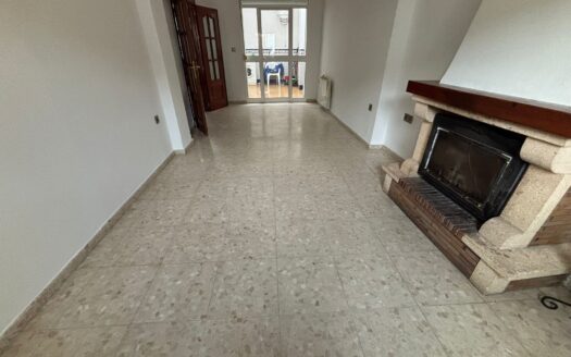 **Casa Pareada en Venta en la Zona Monumental de Antequera**
