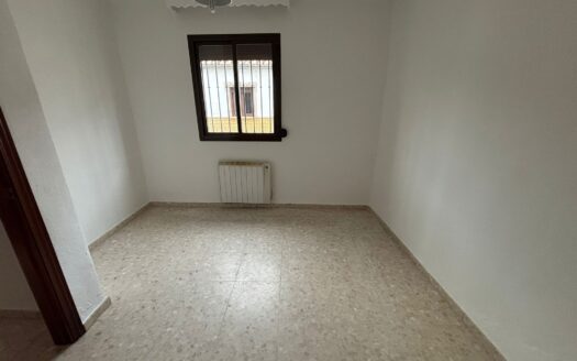 **Casa Pareada en Venta en la Zona Monumental de Antequera**