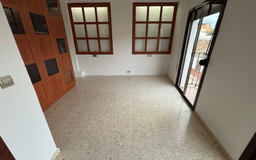 **Casa Pareada en Venta en la Zona Monumental de Antequera**