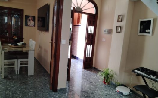 Casa en venta en Antequera