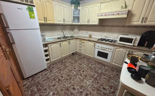 Casa de 3 plantas en el corazón de Antequera