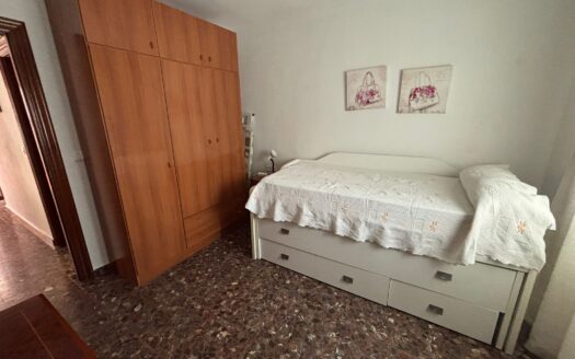 Piso en venta en Barrio Girón de Antequera