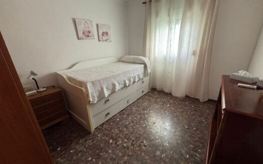 Piso en venta en Barrio Girón de Antequera