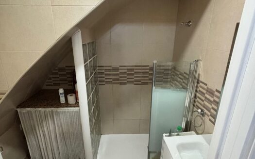 Casa en venta en zona de iglesia de «La Trinidad»