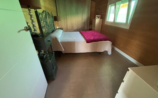 Bonita parcela en Urb. «El Pontón»