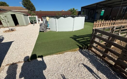 Bonita parcela en Urb. «El Pontón»