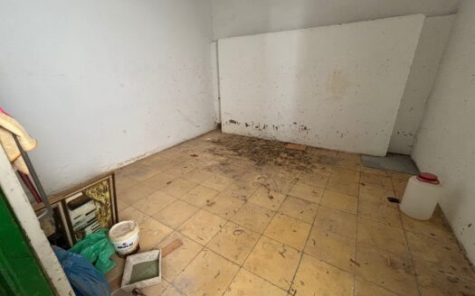 Local en venta en Antequera