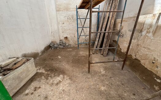 Local en venta en Antequera