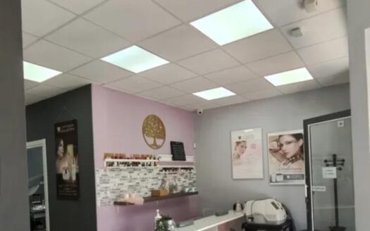 Local en venta y alquiler en Pza. Fernández Viagas