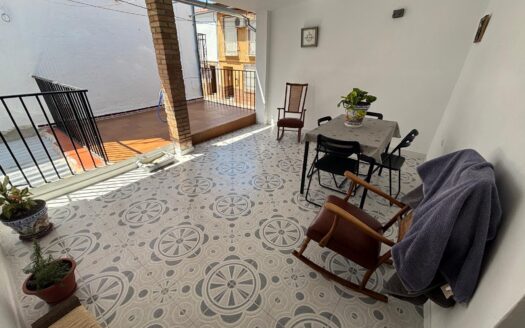 CASA EN ALAMEDA