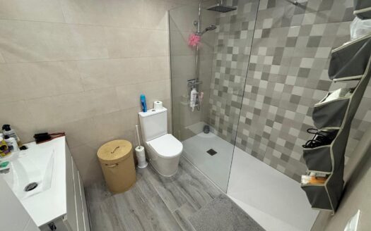 CASA EN ALAMEDA