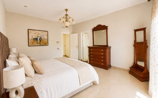 Chalet en «Urbanización El Molino» de Antequera