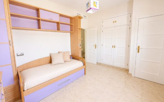 Chalet en «Urbanización El Molino» de Antequera