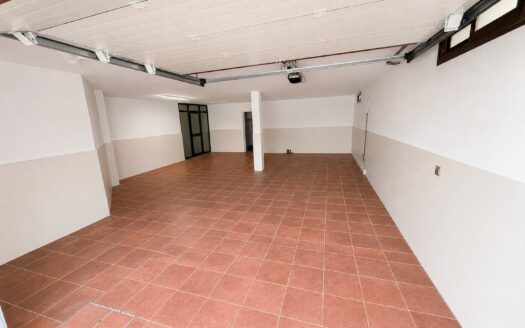 Chalet en «Urbanización El Molino» de Antequera