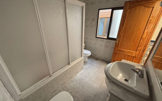 Casa en venta en el centro de Antequera